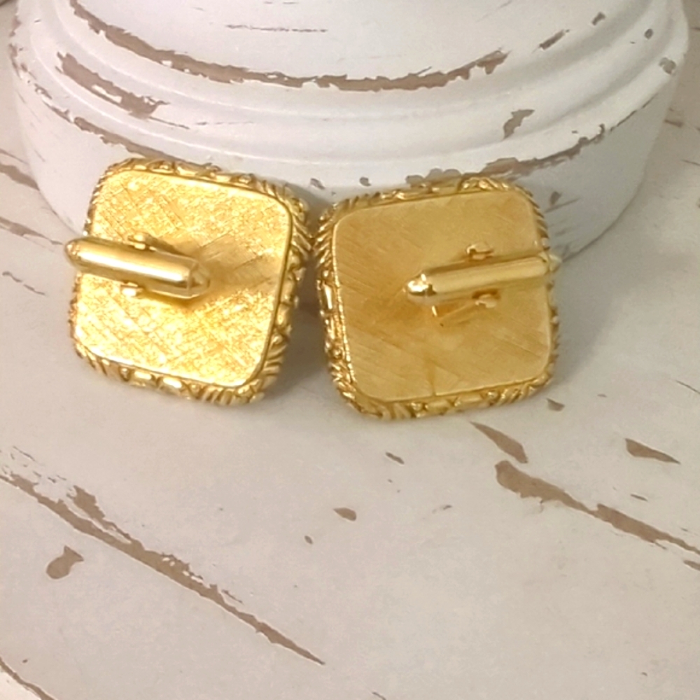 Vintage 1940s Dante Gold Cameo Cufflinks – Classical Greek Revival Mid-Century - Picture 4 of 6
